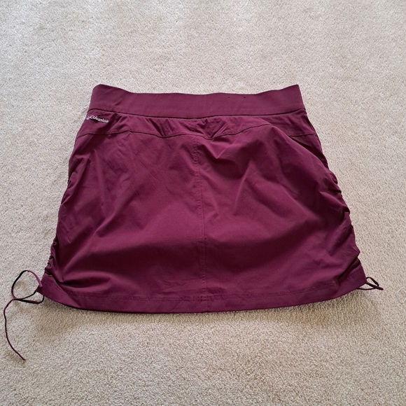 Columbia Skort Women's Small Burgandy Plum Active Skirt With Shorts - Picture 8 of 13